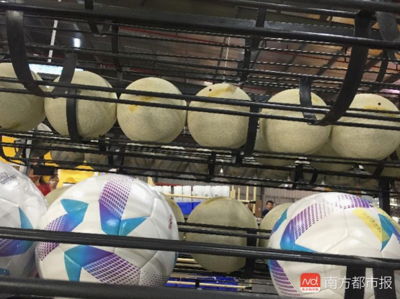 李群自动化--世界杯来了,东莞这家企业做了一条足球自动化生产线_创新速递_创新松湖